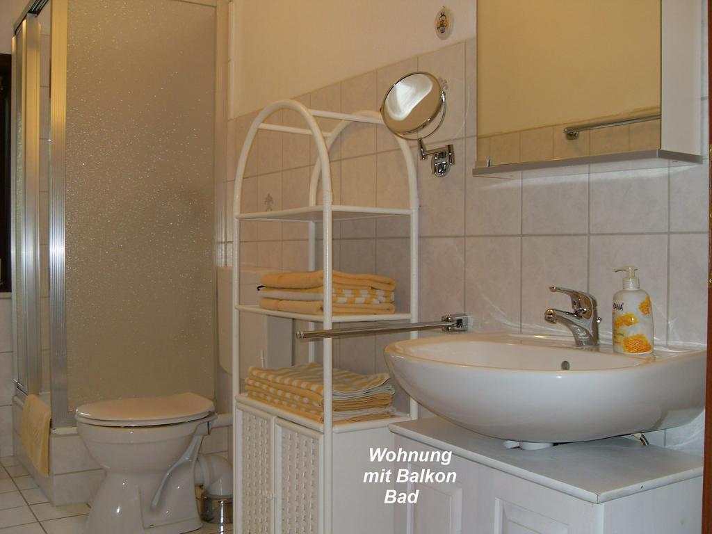 Gaestehaus Buendge Kamschlacken Ngoại thất bức ảnh