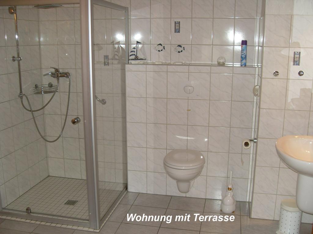 Gaestehaus Buendge Kamschlacken Ngoại thất bức ảnh